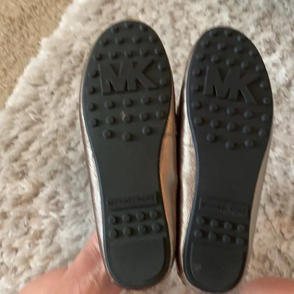 EUC Michael Kors metallic leather loafers - Picture 6 of 9